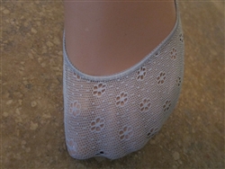 Daisy Gray Lace No Show Liner Socks